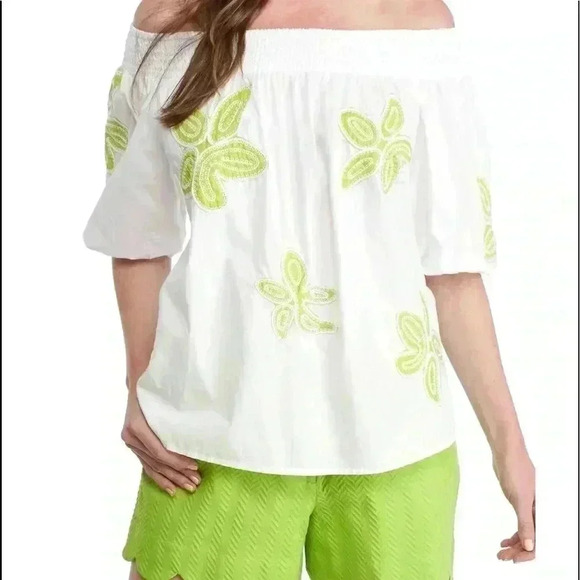 Crown & Ivy Poplin Blouse Size M—E1 - Picture 1 of 8